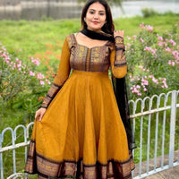 Robe Collection "Parvati" - Jaune