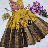 Lehenga Fille collection "Nirandjani" Bronze
