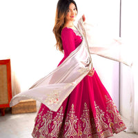 Robe "Ishika" - Rose fuschia