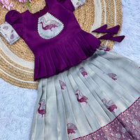Lehenga Fille collection "Anjali" - Violet