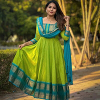 Robe Collection "Parvati" Vert