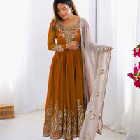 Robe "Ishika" - Jaune moutarde