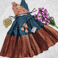 Lehenga Fille collection "Nirandjani" Bleu