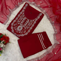 Punjabi Collection "Navishma" - Rouge