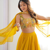 Lehenga collection "Roukmani" - Jaune