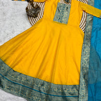 Anarkali Collection "Anika" - Jaune