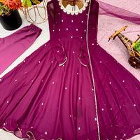 Robe "Chindu"