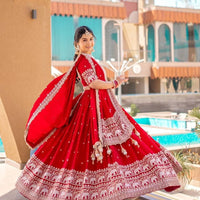 Lehenga collection "Divyka" - Rouge