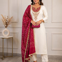 Punjabi "Neeta" - Blanc