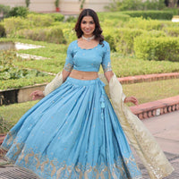 Lehenga collection "Ishkaa" - Bleu