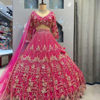Lehenga collection "Shadiri" - Rose
