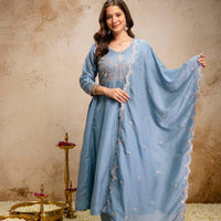 Anarkali "Anjana" - Bleu ciel légèrement grisé
