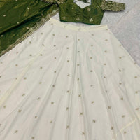 Lehenga collection "Pryanka" - Vert olive