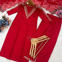 Punjabi "Shanti" - Rouge