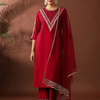 Punjabi "Shanti" - Rouge