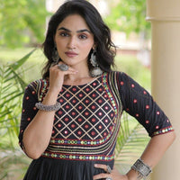 Anarkali/Robe Collection "Chameli" - 2 coloris