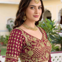 Lehenga collection "Dipriya" - Bordeaux