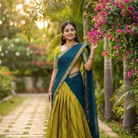 Lehenga collection "Kareena" - Vert anis