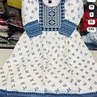Robe tunique Collection "Mendhana" - Blanc
