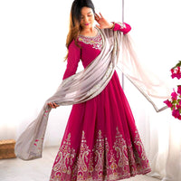 Robe "Ishika" - Rose fuschia