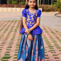 Lehenga Fille collection "Ashwani" Bleu