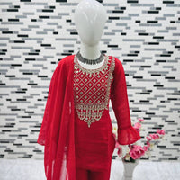 Punjabi Fille collection "Jaya"