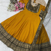 Robe Collection "Parvati" - Jaune