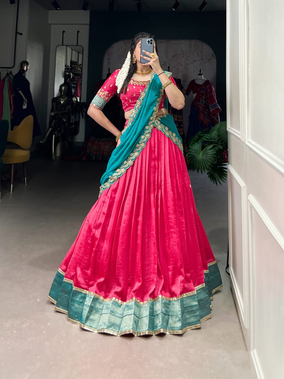 Lehenga collection "Pranavi" - Rose
