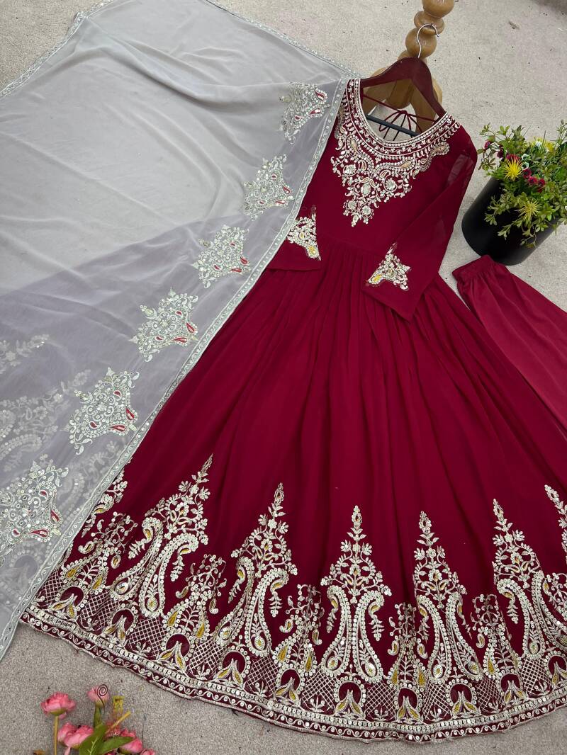 Robe "Ishika" - Bordeaux