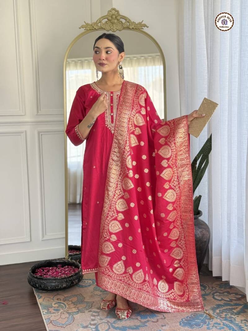 Punjabi Collection "Seera" - Rouge