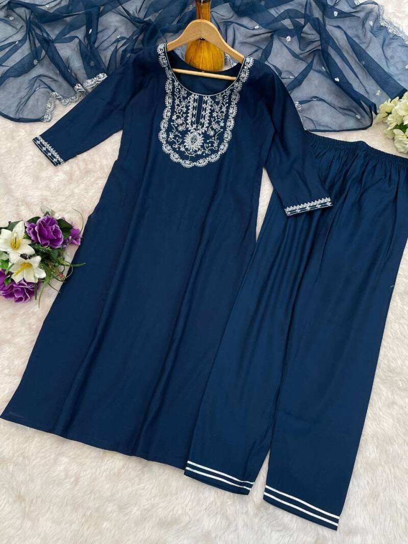 Punjabi Collection "Navishma" - Bleu