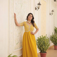 Anarkali/Robe Collection "Anarkali SWEETY 3" - Jaune