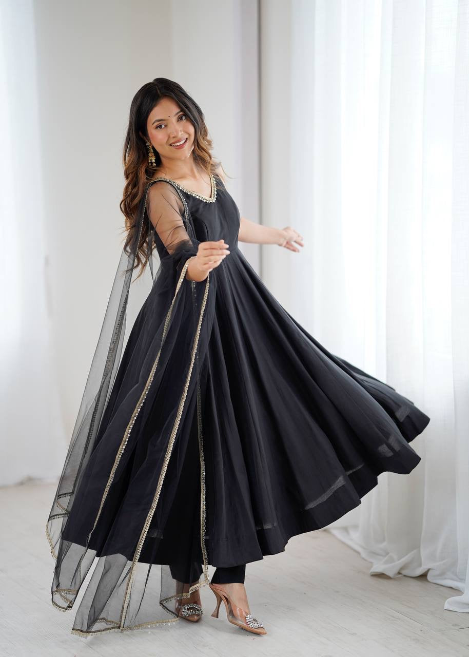 Anarkali Collection "SaÏda" - Noir