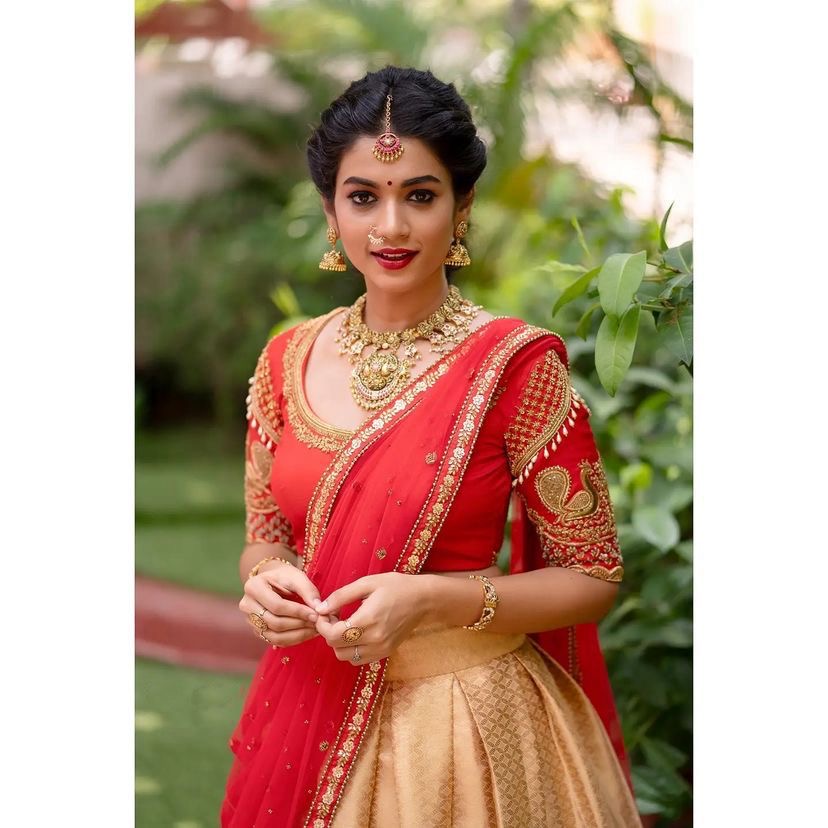 Lehenga collection "Khadidja" - Doré/rouge