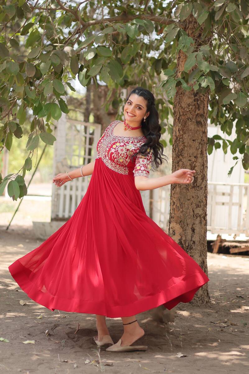 Anarkali/Robe Collection "Anarkali SWEETY2" - Rouge