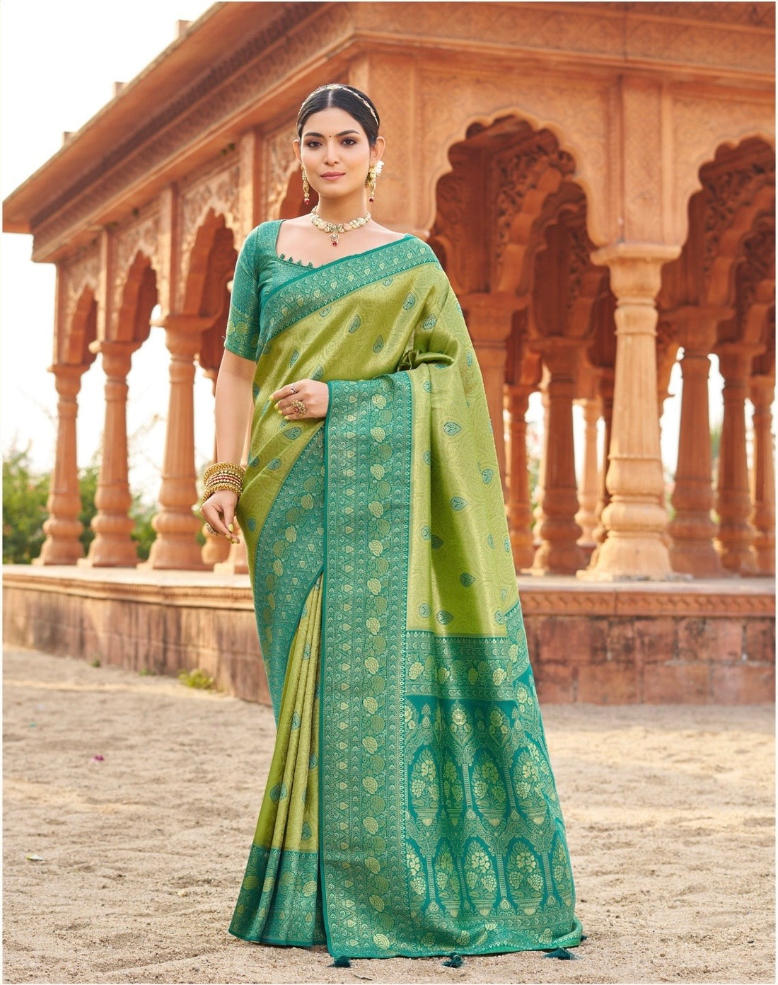 Sari "Shubharambh" - Vert