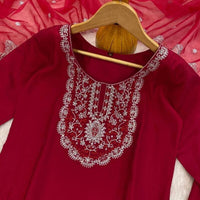 Punjabi Collection "Navishma" - Rouge