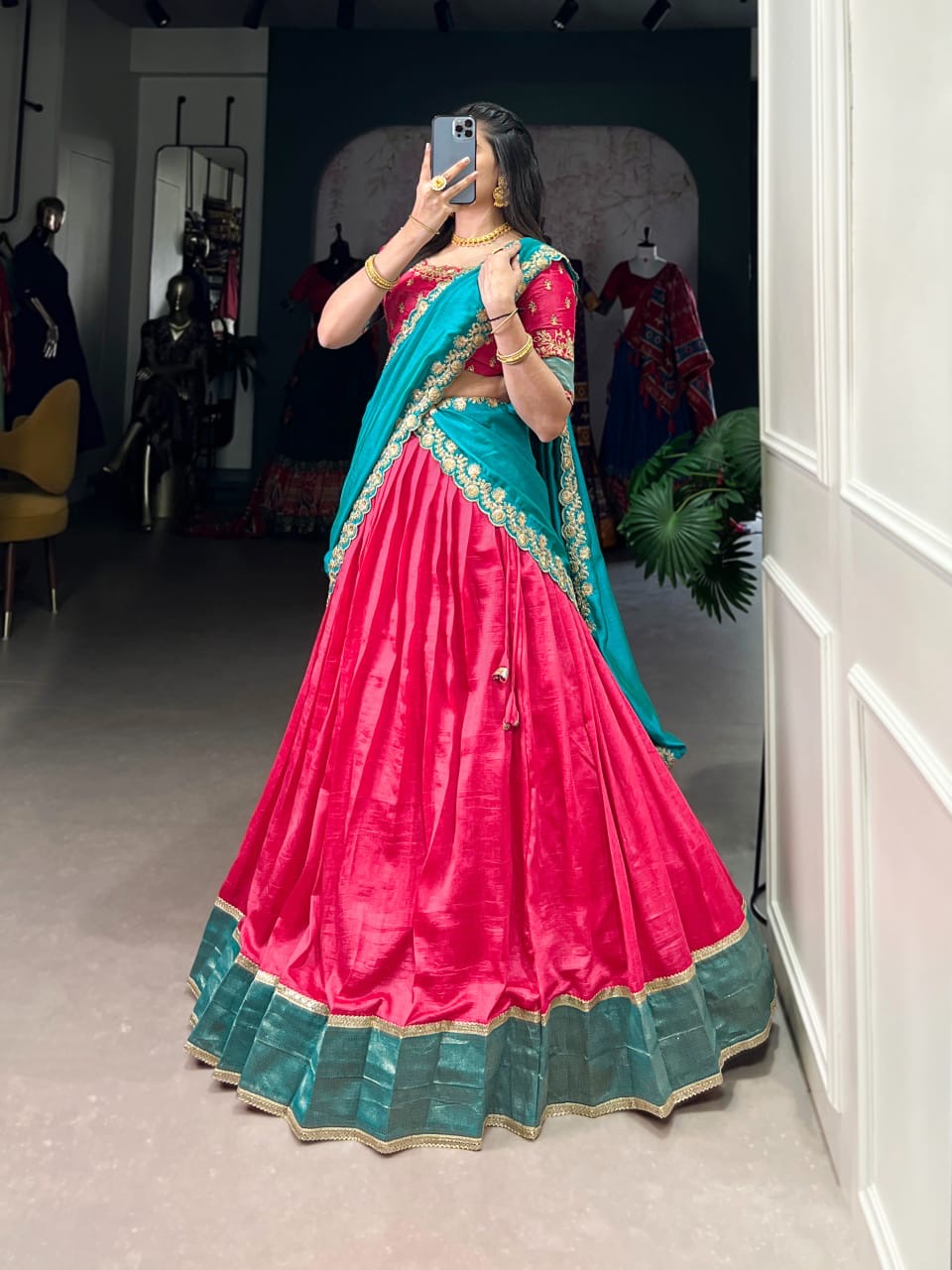 Lehenga collection "Pranavi" - Rose
