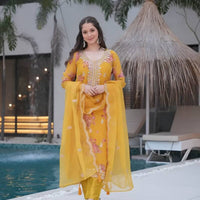 Punjabi Collection "Saouli"