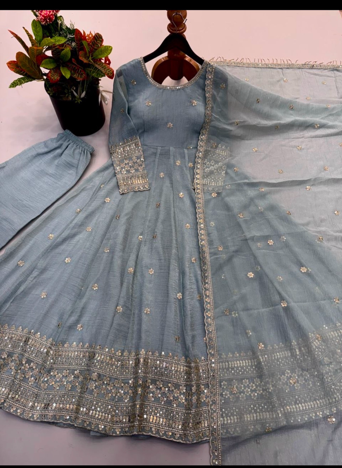 Anarkali Collection "Aarya" - Disponible le 02/10