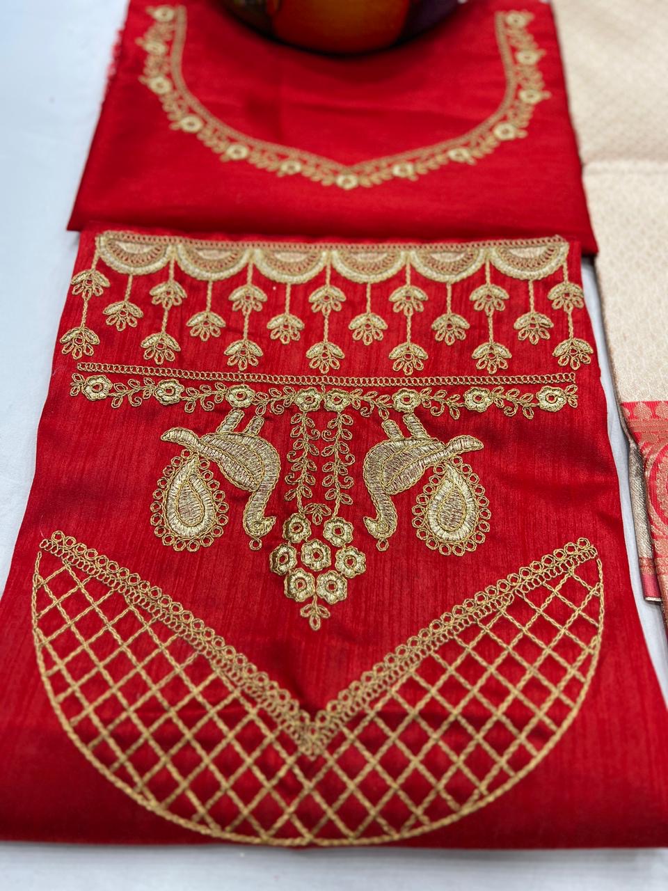 Lehenga collection "Khadidja" - Doré/rouge