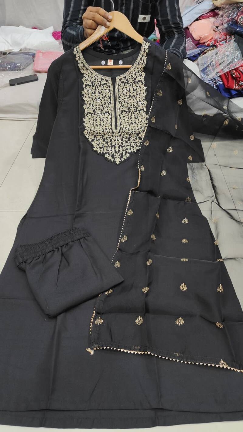 Punjabi Collection "Pari"