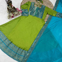 Robe Collection "Parvati" Vert