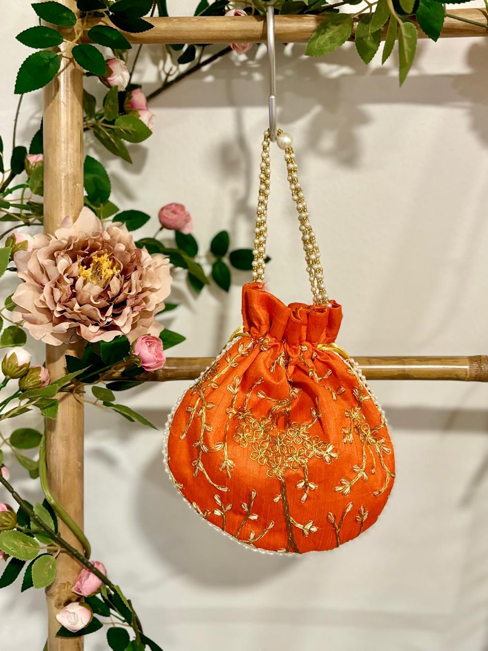 Sac pochon collection "raffiné"