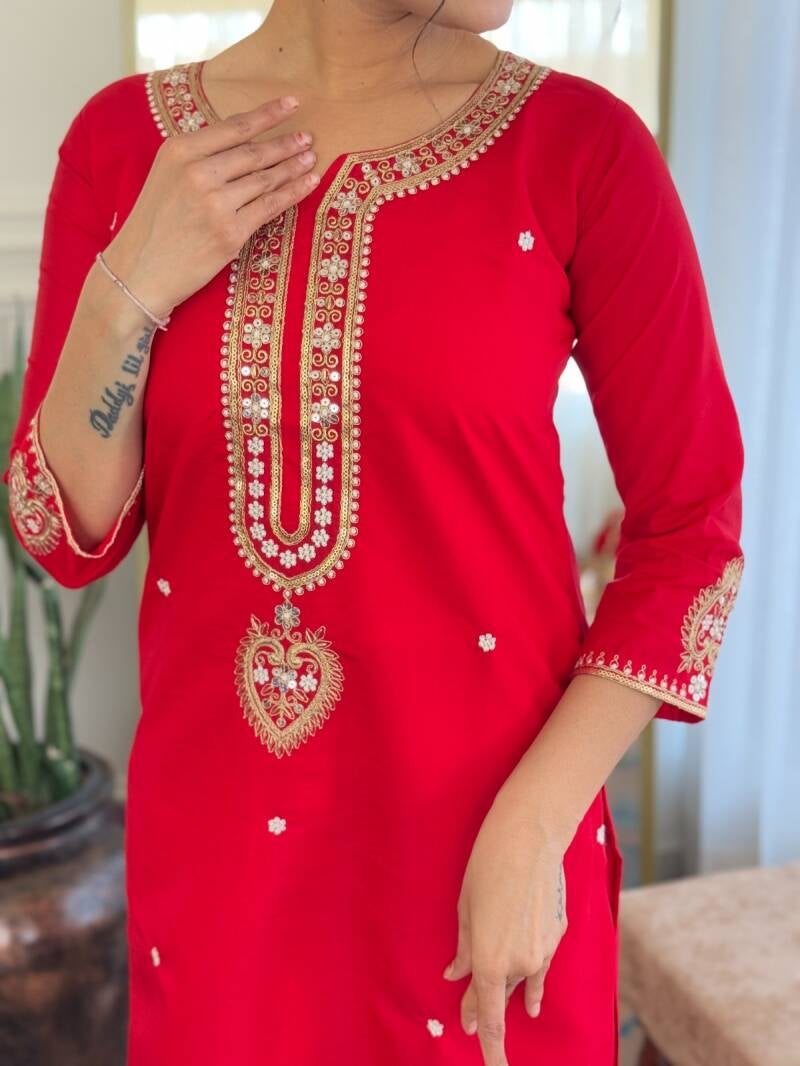 Punjabi Collection "Deepika" - Rouge