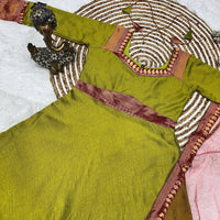 Robe Collection "Swanita"