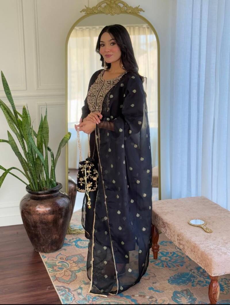 Punjabi Collection "Pari"