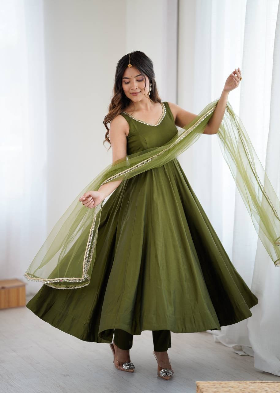 Anarkali Collection "SaÏda" - Vert