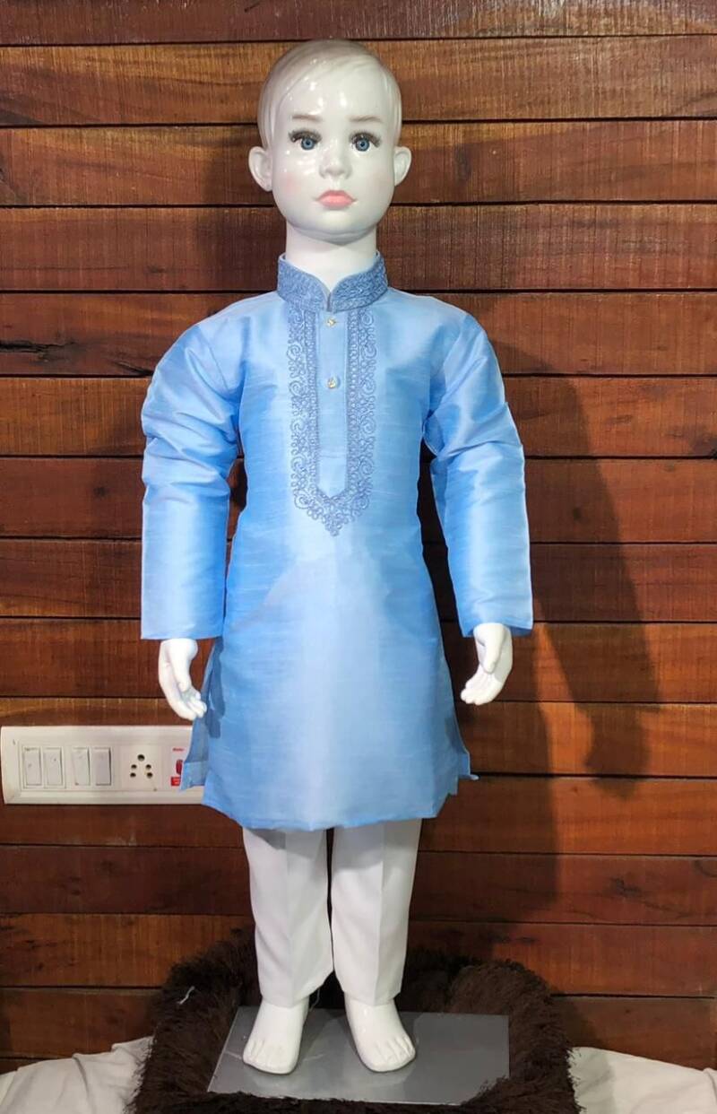 Kurta "AARI"