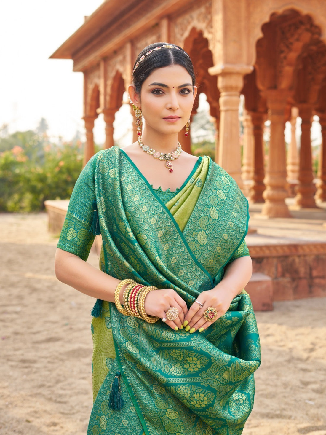 Sari "Shubharambh" - Vert